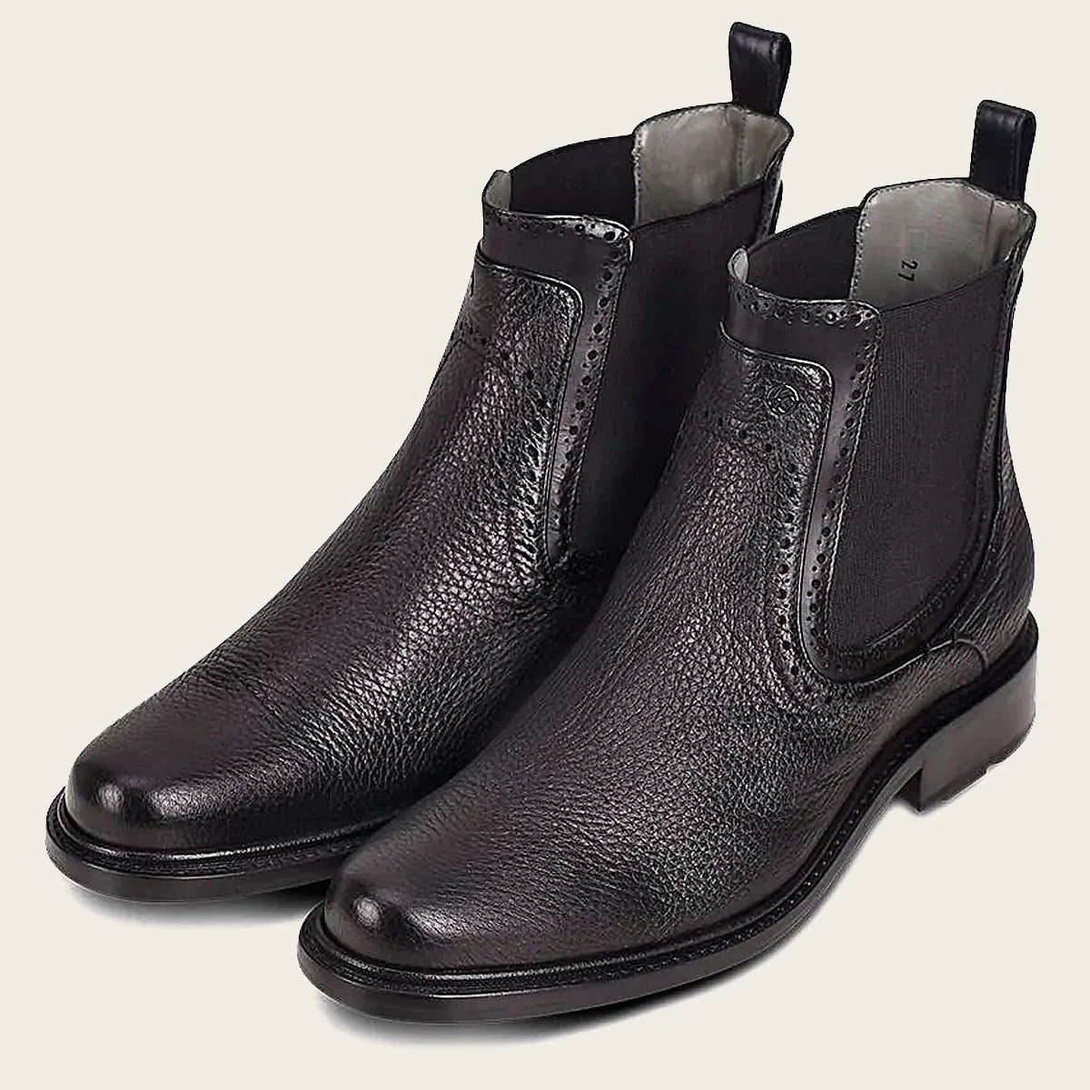 Black Deer Leather Chelsea boots by Franco Cuadra, Botin