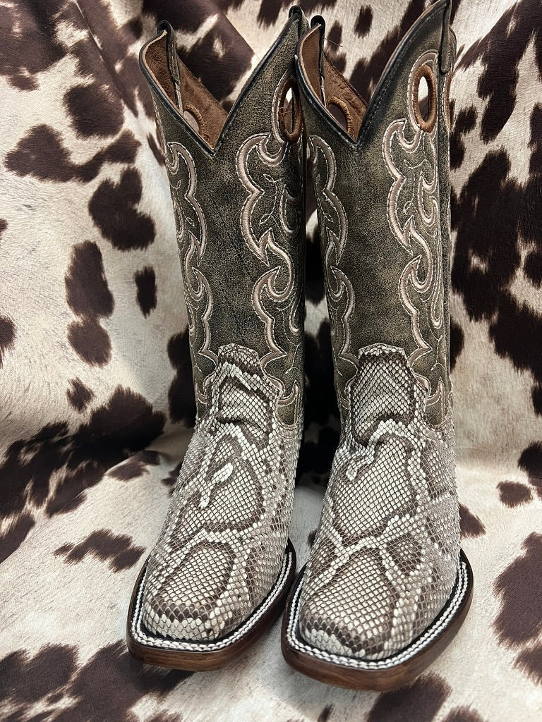 LADIES CIRCLE G NATURAL LEATHER BOOT HANDCRAFTED EMBROIDERY L8003